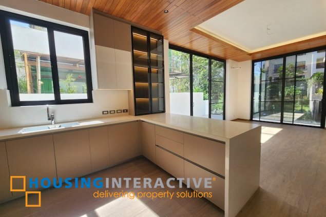 brand new house for sale in mckinley hill village