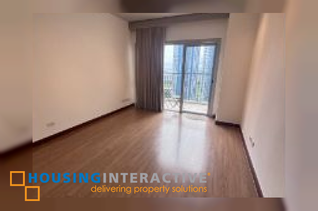 fully furnished 2br with parking for rent in two maridien