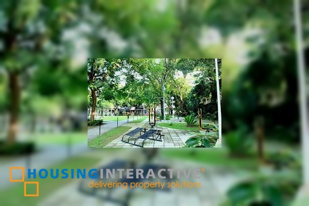 2 storey house 4br with parking for lease in dasmariñas village