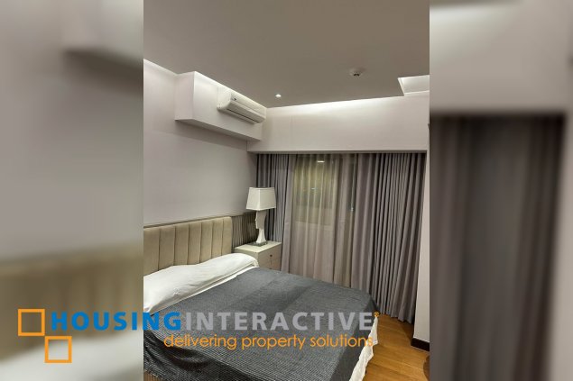 fuly furnished 4br unit with parking for sale in royalton in capitol commons