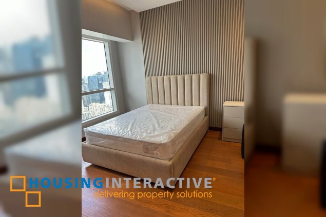 fuly furnished 4br unit with parking for sale in royalton in capitol commons