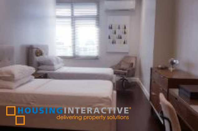 for rent-fully furnished 3br with parking in the suites