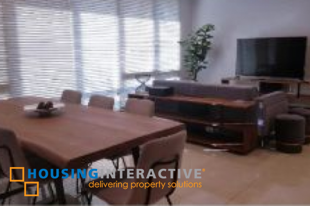 for rent-fully furnished 3br with parking in the suites