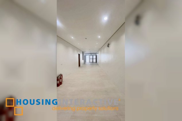 house for sale in horseshoe village