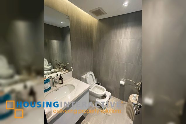 townhouse for sale in addition hills