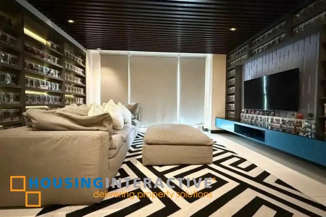 luxury unit at manhattan premier townhomes, samar avenue, quezo