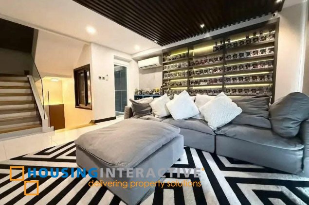 luxury unit at manhattan premier townhomes, samar avenue, quezo