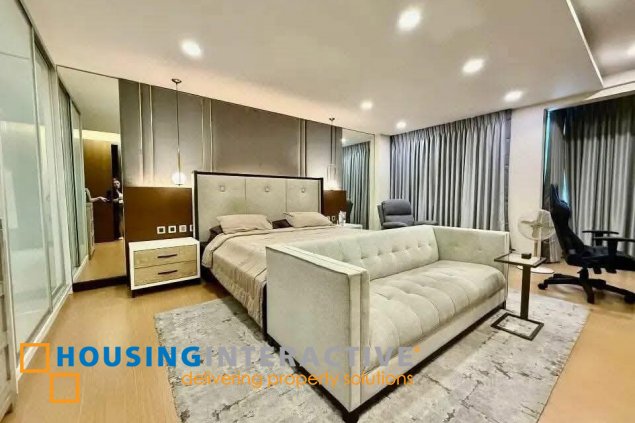luxury unit at manhattan premier townhomes, samar avenue, quezo