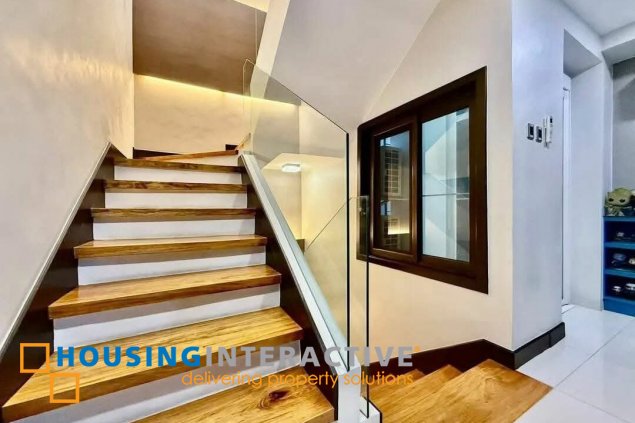 luxury unit at manhattan premier townhomes, samar avenue, quezo