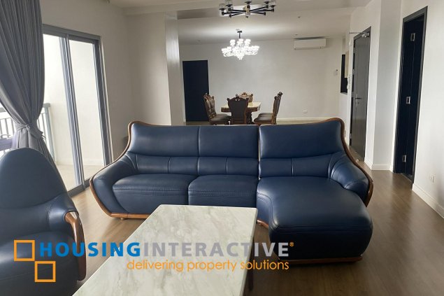 for rent fully furnished 3br with parking in park triangle