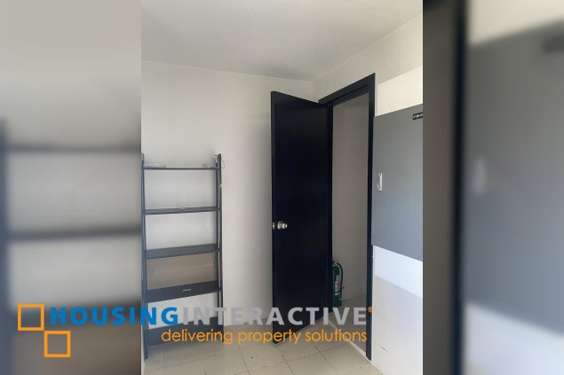 for rent fully furnished 3br with parking in park triangle