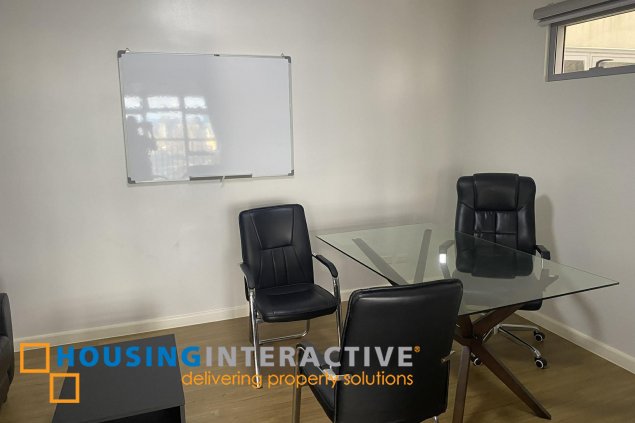 for rent fully furnished 3br with parking in park triangle