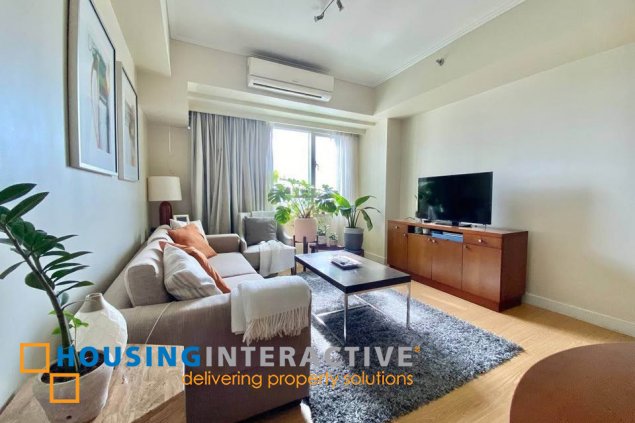 fully furnished 1br unit for sale in the grove by rockwell