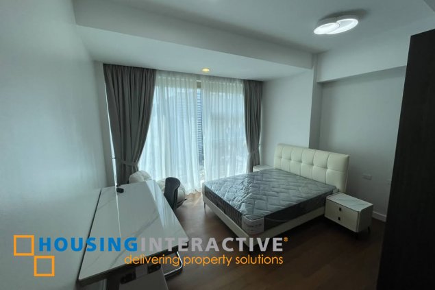 fully furnished 2br unit with parking for lease in grand hyatt residences