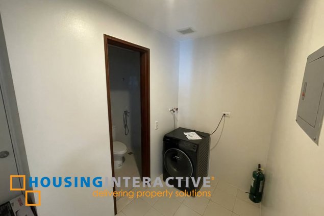 fully furnished 2br unit with parking for lease in grand hyatt residences