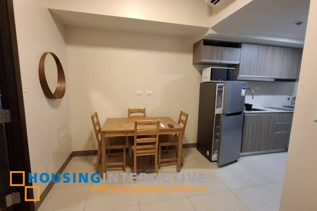 fully furnished 1br unit with balcony for lease in park mckinley west