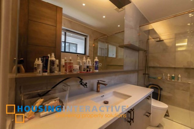 3-storey house and lot for lease in valle verde 2