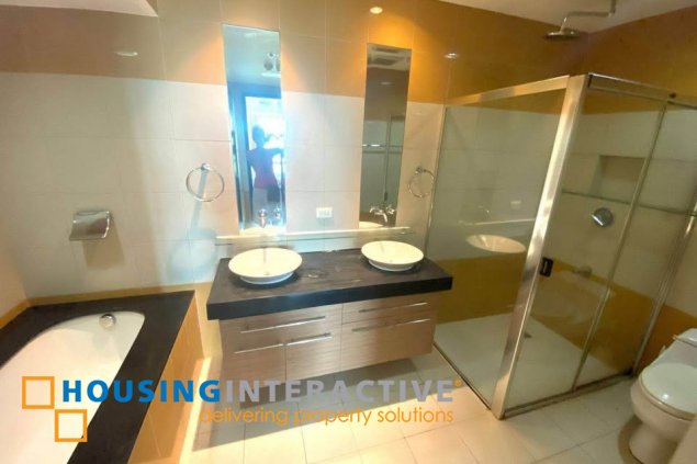 furnished 3br unit with balcony and parking for lease in one mckinley place