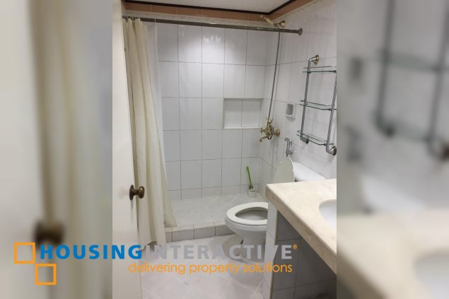 furnished penthouse unit with parking for lease in mayfair mansion