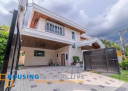 2-storey house for lease in magallanes village