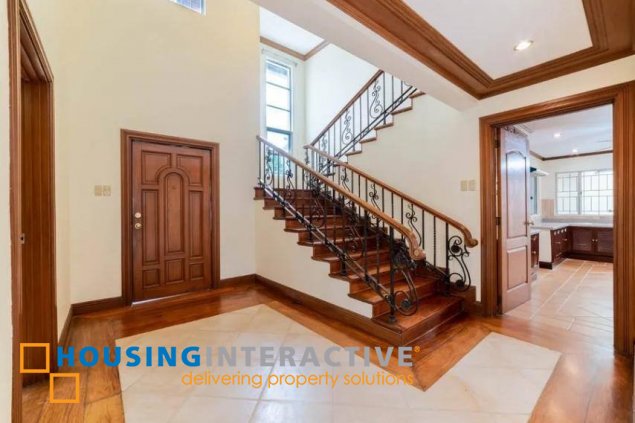 2-storey house for lease in magallanes village