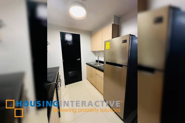 furnished 1br unit for lease in two serendra