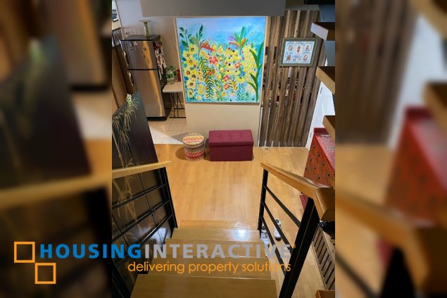 unfurnished 3br unit with parking for sale in one rockwell