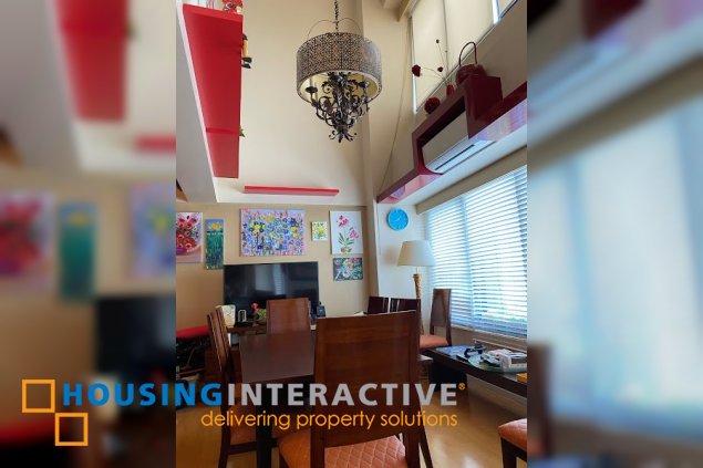 unfurnished 3br unit with parking for sale in one rockwell