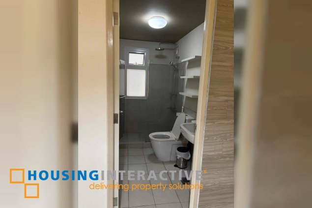 fully furnished 1br unit with parking for lease in senta