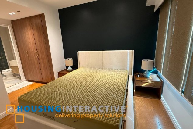 fully furnished 2br unit with parking for lease in one rockwell