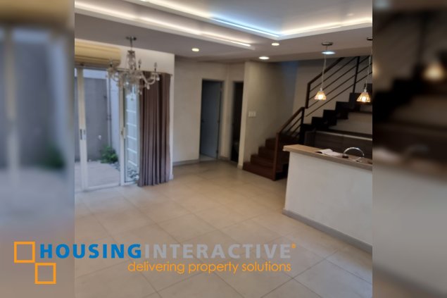 for sale semi furnished 3 storey townhouse in ametta place pasig