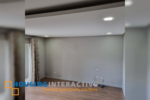 for sale semi furnished 3 storey townhouse in ametta place pasig