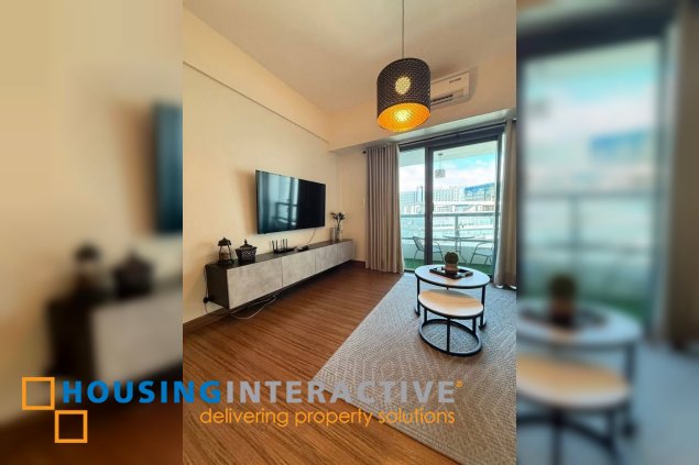 fully furnished 2br unit with parking for lease in shang salcedo place