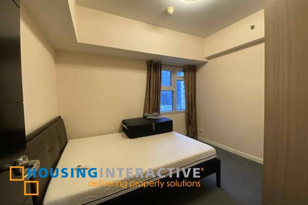 fully furnished 2br unit with parking for lease in one maridien