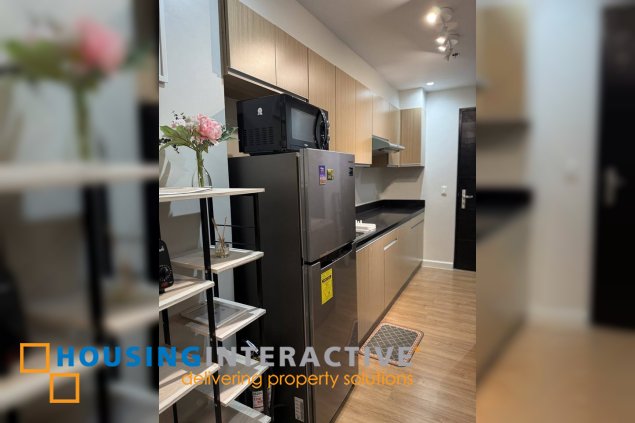 fully furnished studio unit for lease in two maridien