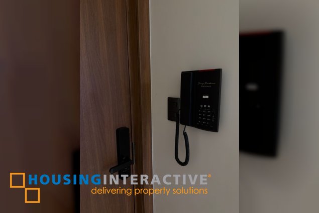 for lease brand new unit 1br with parking in shang residences