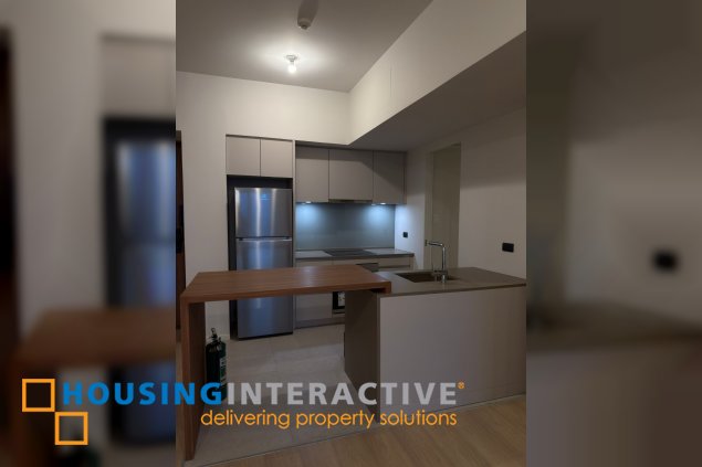 for lease brand new unit 1br with parking in shang residences