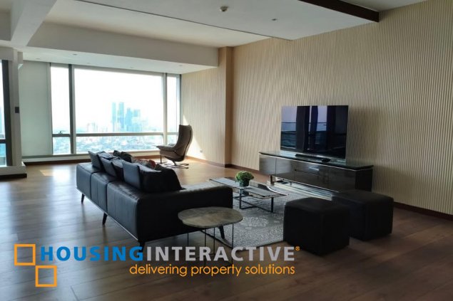 furnished 3br unit with parking for lease in horizon homes at shangri-la at the fort