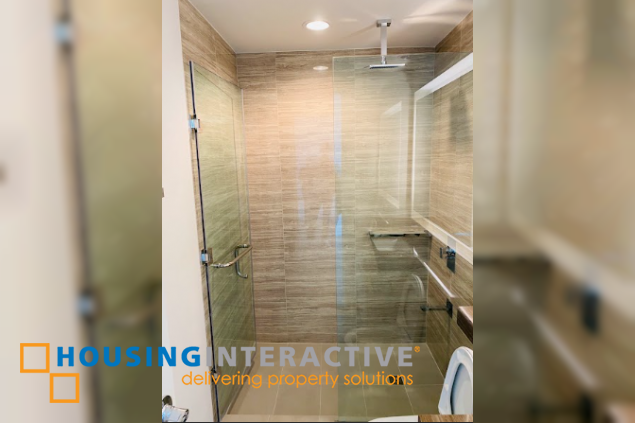 unfurnished 1br unit with parking for sale in proscenium residences