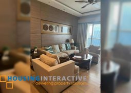 fully furnished 2br unit with parking for lease in one shangri-la place