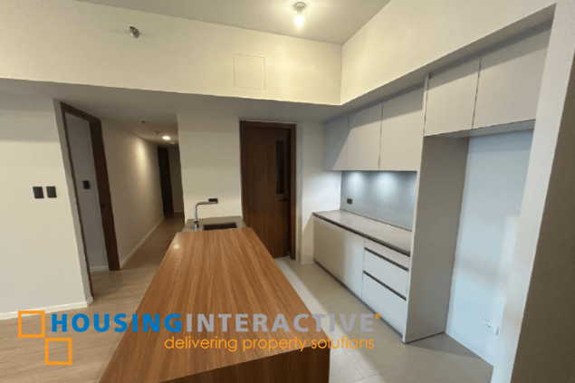 semi furnished 3br with parking for lease or sale in shang residences