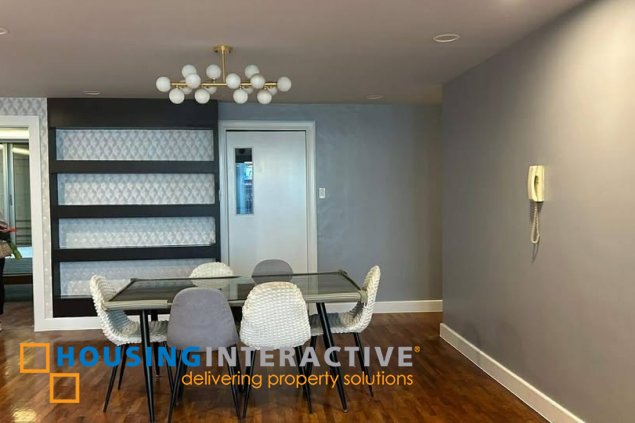 fully furnished 2br unit with parking for lease in easton place