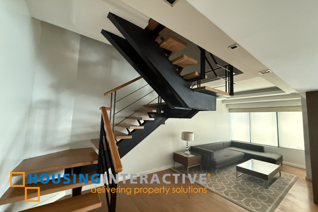 for lease penthouse unit 2br with parking in east tower