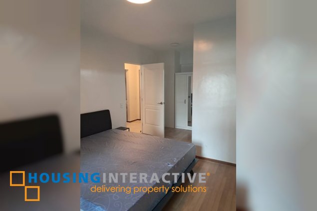 furnished 1br unit with balcony for lease in two serendra