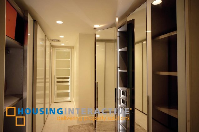 interior-designed 3br unit for sale in edades