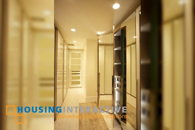 interior-designed 3br unit for sale in edades