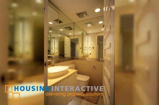 interior-designed 3br unit for sale in edades