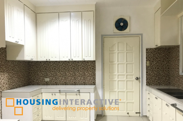 for lease or rent 4br house with parking and pool in ayala alabang