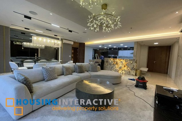 semi-furnished 4br unit with parking for lease in the suites