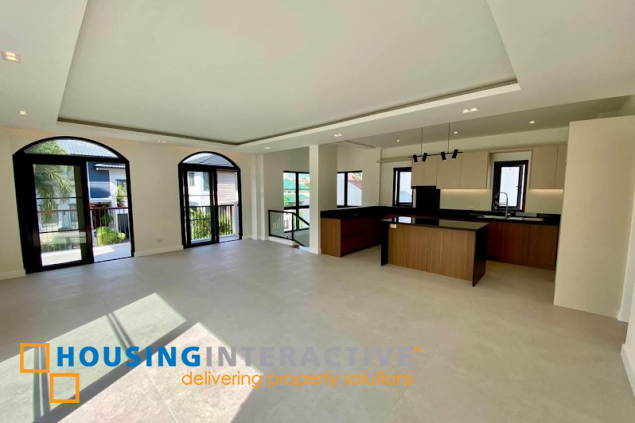 5br house with parking for sale in verdana homes, daang hari